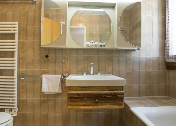 Διαμέρισμα Charming In 1850 *